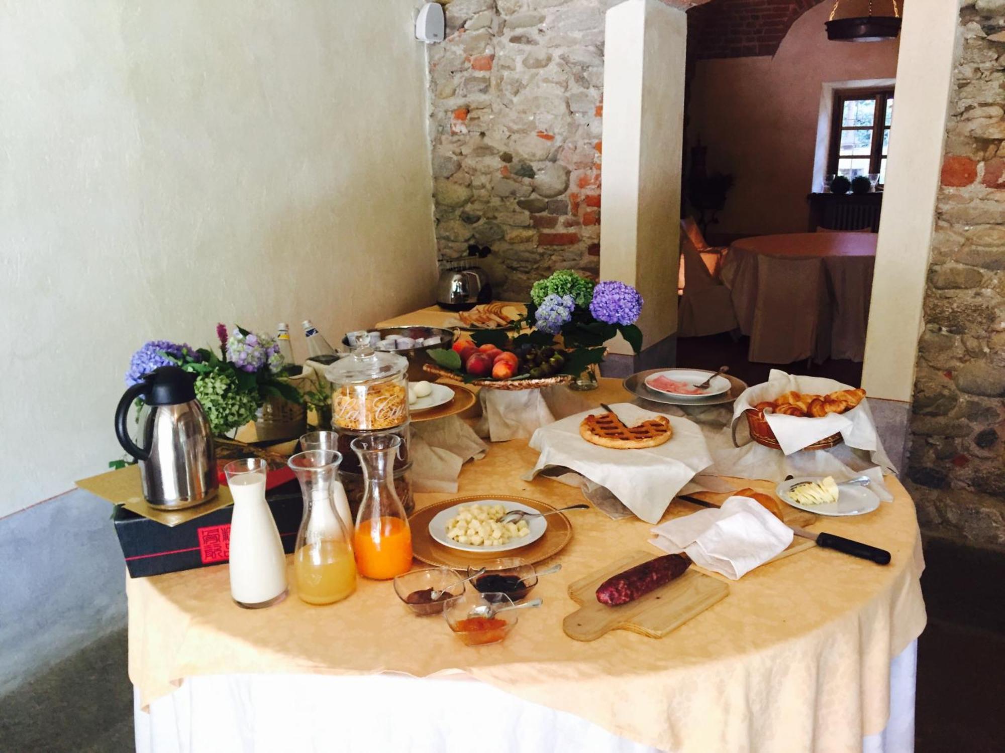 Le 5 Frecce Villa Cavour Luaran gambar