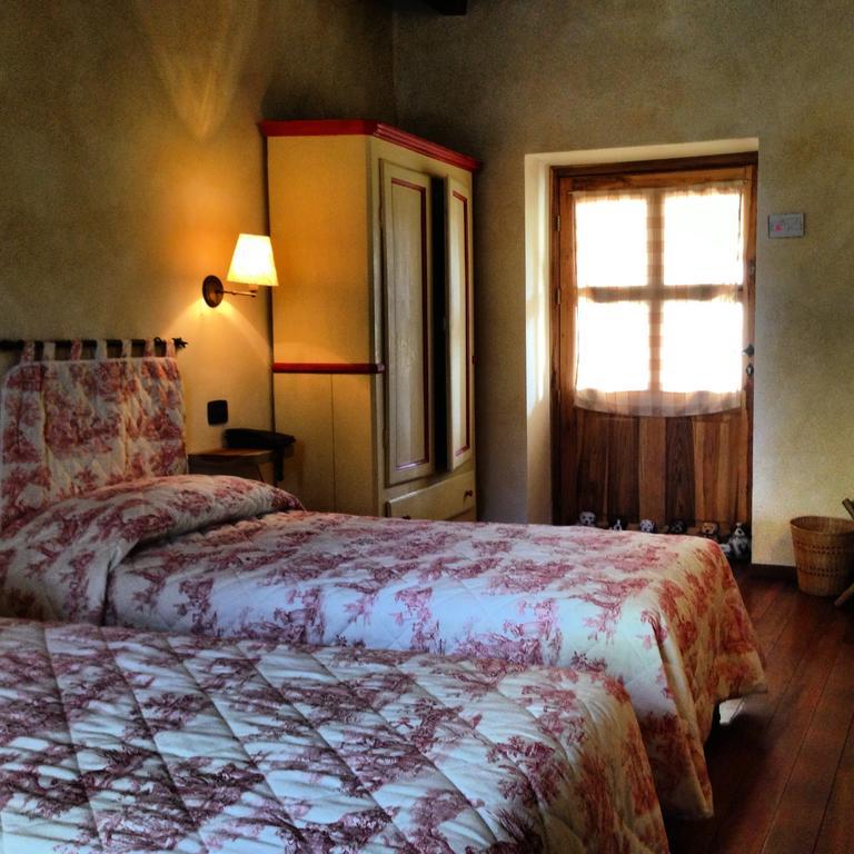 Le 5 Frecce Villa Cavour Bilik gambar