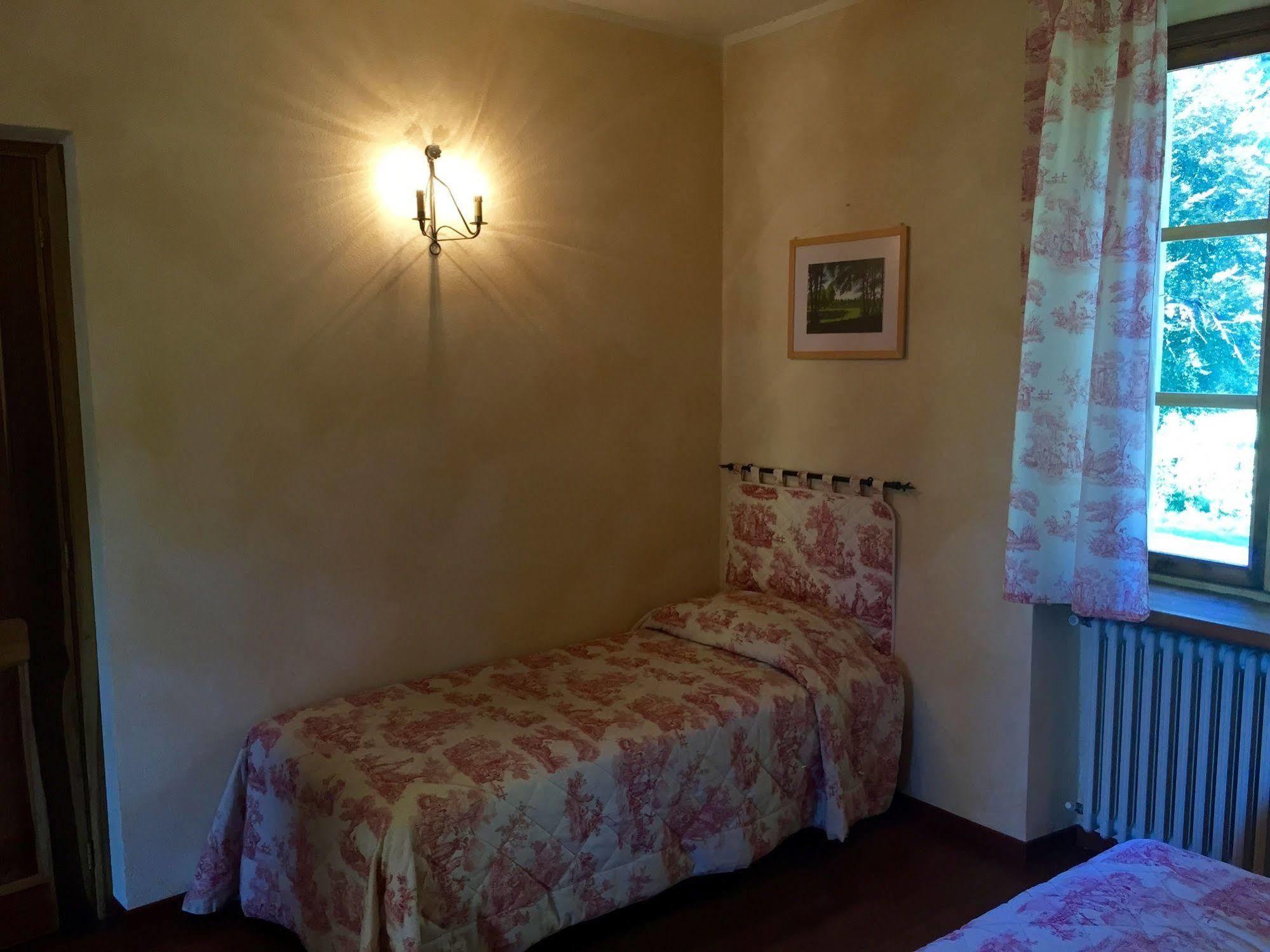 Le 5 Frecce Villa Cavour Luaran gambar